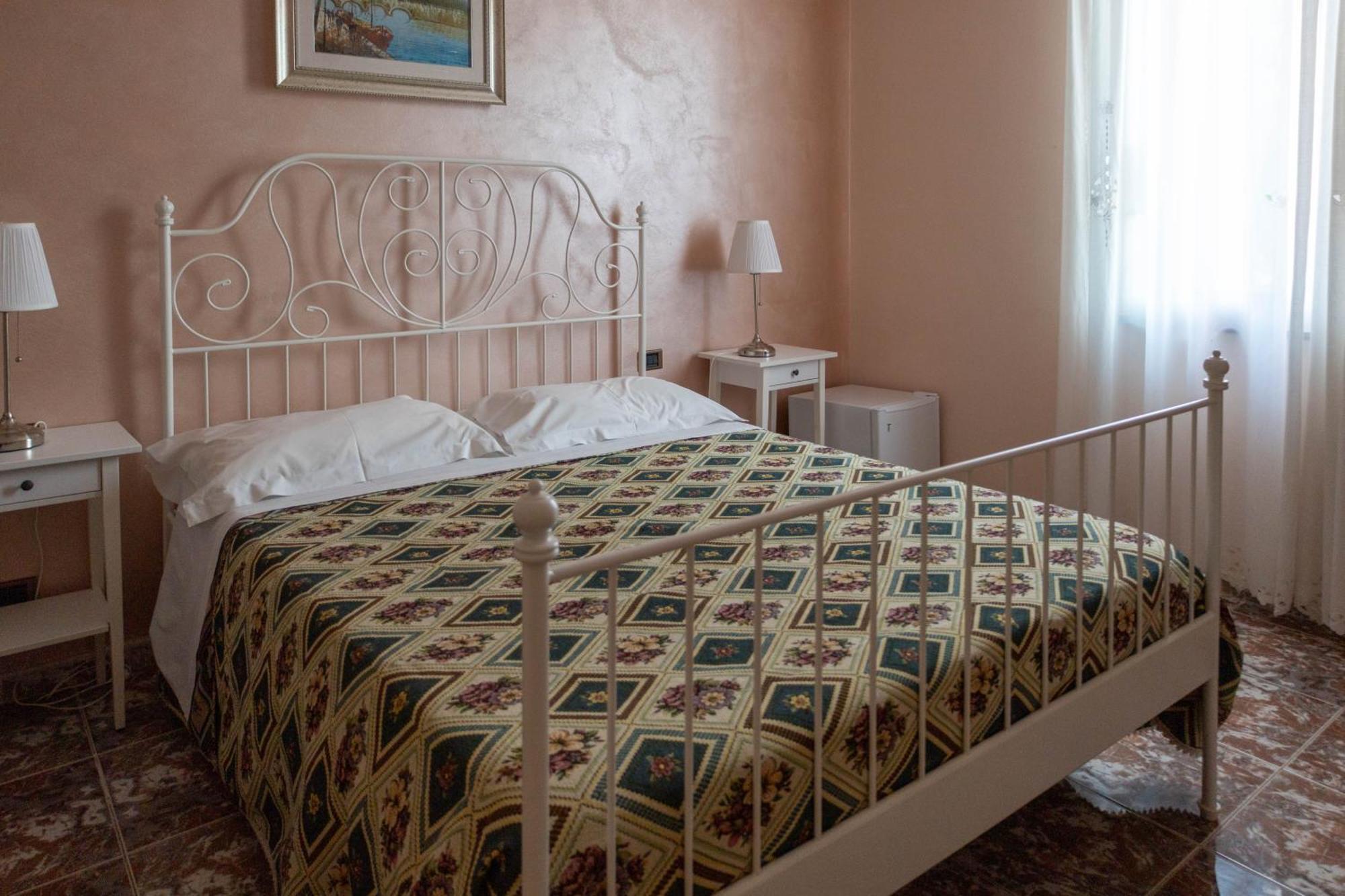 Relais D 'Itria Bed & Breakfast กร็อตตาเย ภายนอก รูปภาพ