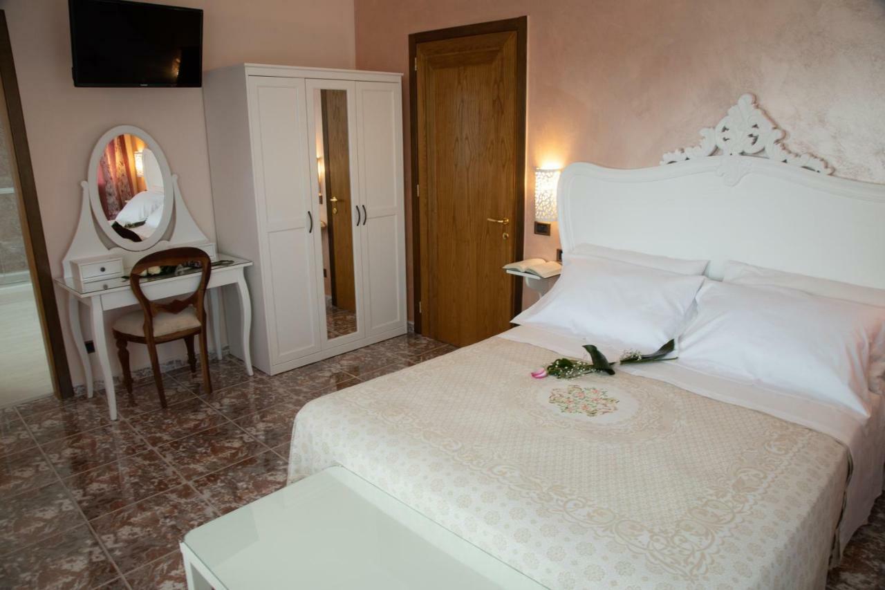 Relais D 'Itria Bed & Breakfast กร็อตตาเย ภายนอก รูปภาพ