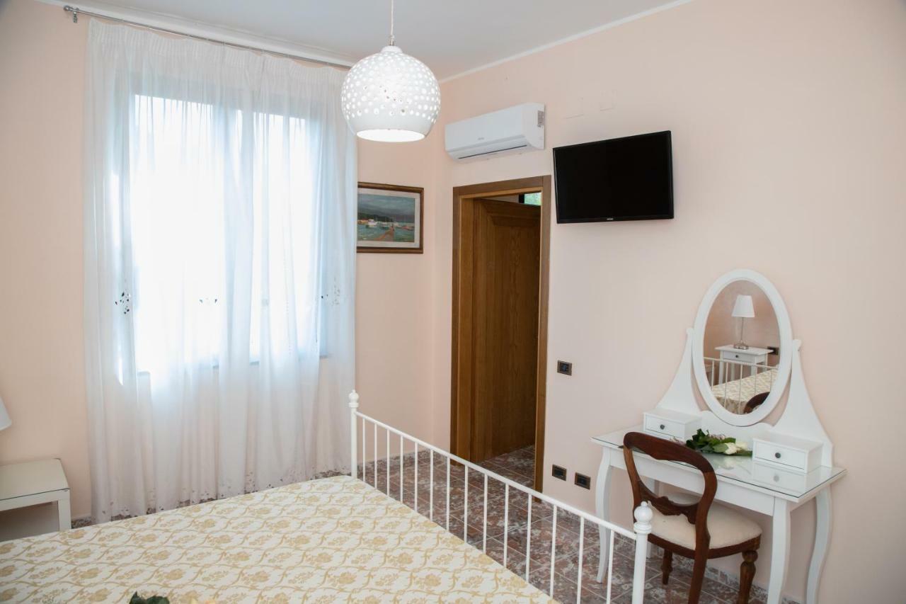 Relais D 'Itria Bed & Breakfast กร็อตตาเย ภายนอก รูปภาพ