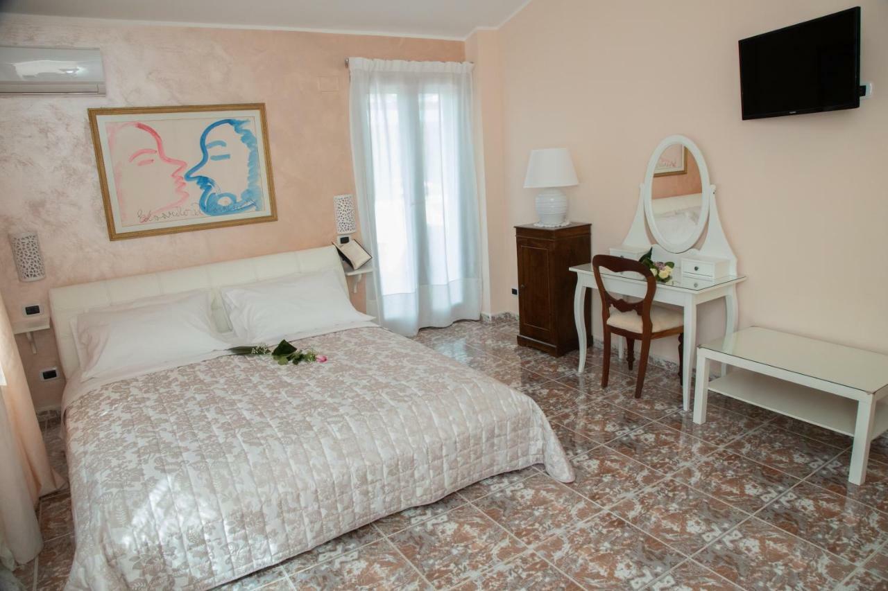 Relais D 'Itria Bed & Breakfast กร็อตตาเย ภายนอก รูปภาพ