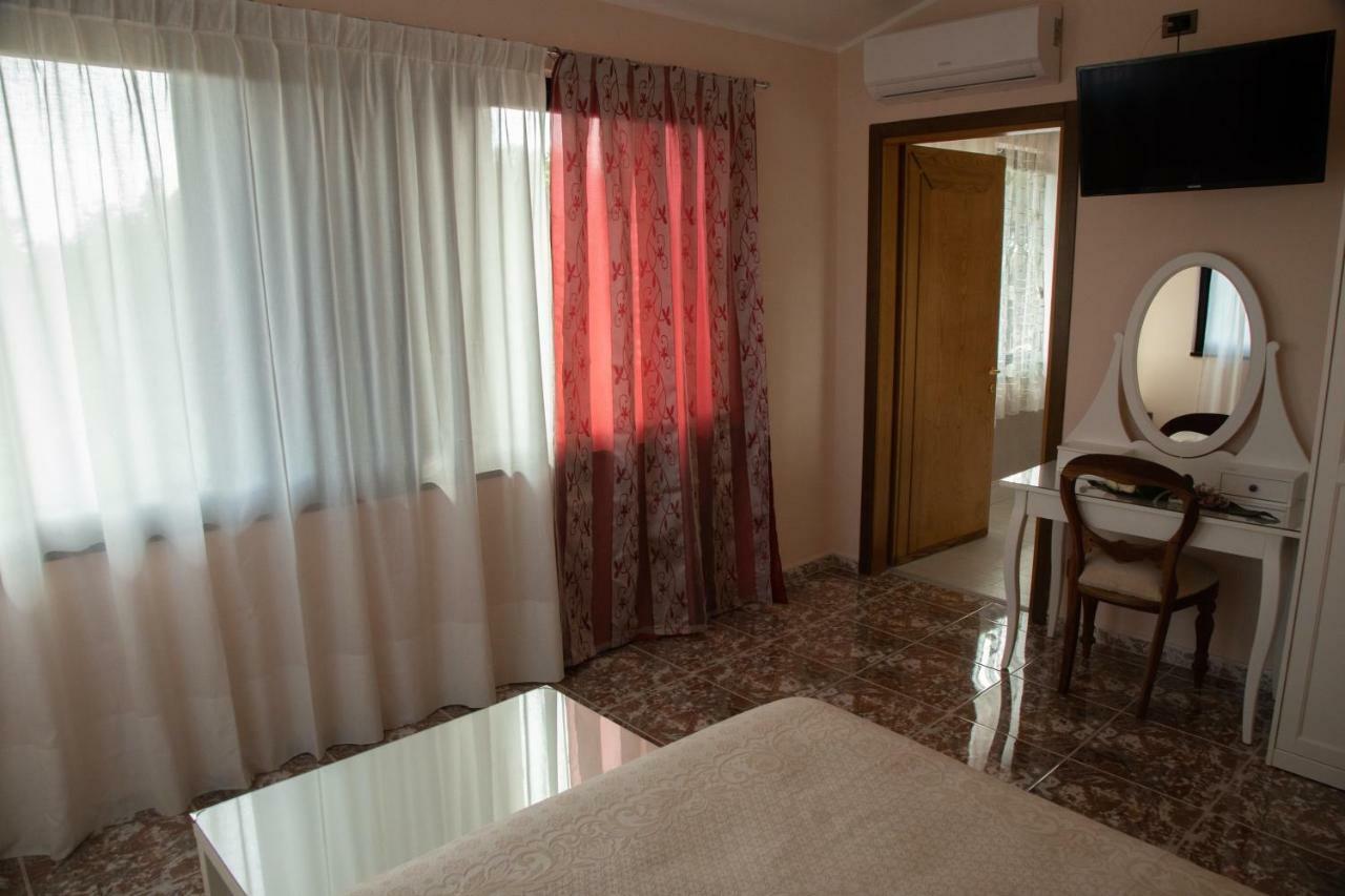 Relais D 'Itria Bed & Breakfast กร็อตตาเย ภายนอก รูปภาพ